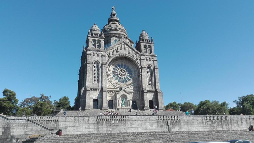 Viana E Amor Apartamento No Centro Historico Viana do Castelo Exterior photo